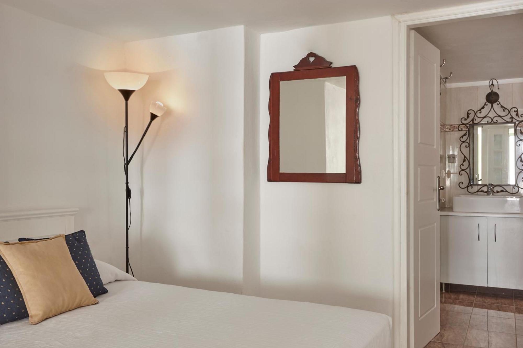 Apartamento Ayoba Santorini Imerovigli  Exterior foto
